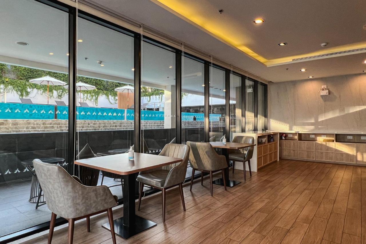 Amanta Hotel & Residence Sathorn Бангкок Екстер'єр фото